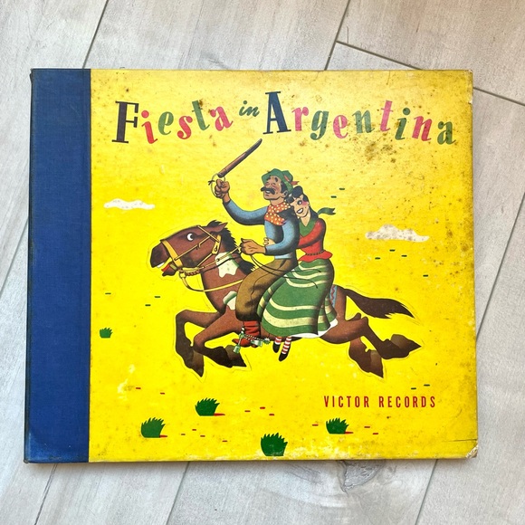 Vintage Fiesta in Argentina Victor Records Set 78 RPM, Album - Picture 1 of 6